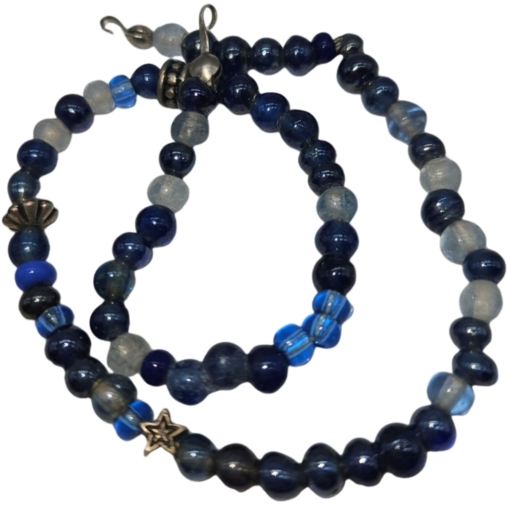 Handmade Mini Beaded Necklace - Picture 3 of 4